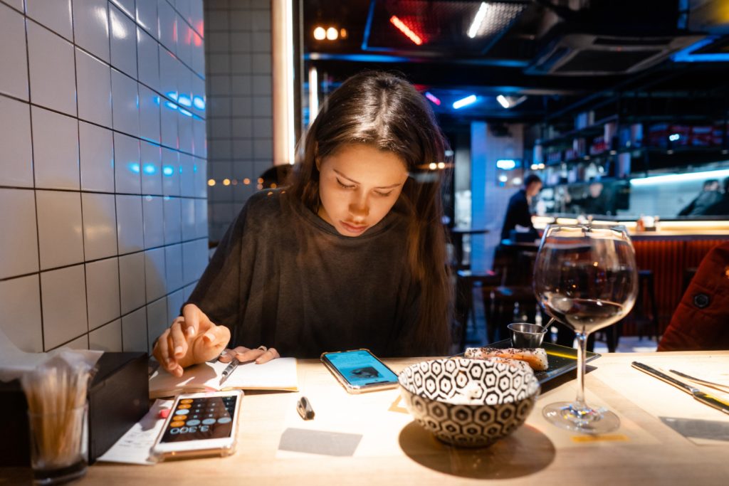 Como reduzir impostos para restaurantes no Lucro Presumido em 2026